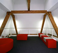 Einrichtung Unileitung, Lounge, Uni Hauptgebäude Bern 2006