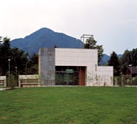 Aufbahrungshalle Deutschfeistritz, Steiermark, 2003 (Foto: Seiichi Furuya)