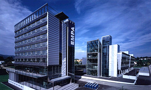 Neubau Empa St. Gallen (Theo Hotz AG Architekten Zürich)