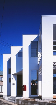 Laminated House, Chiba, 2006